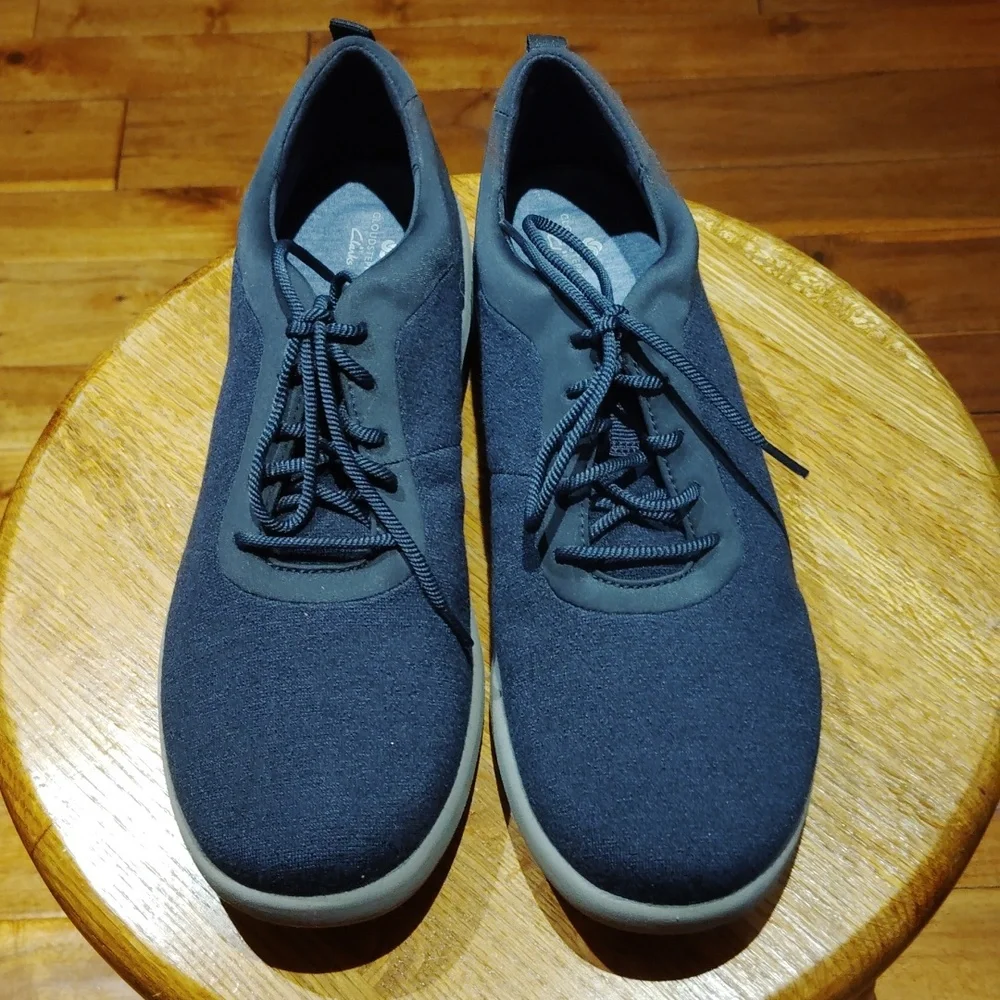 NEW Clark's Women's Cloudsteppers Sillian 2.0 Pace Sneakers